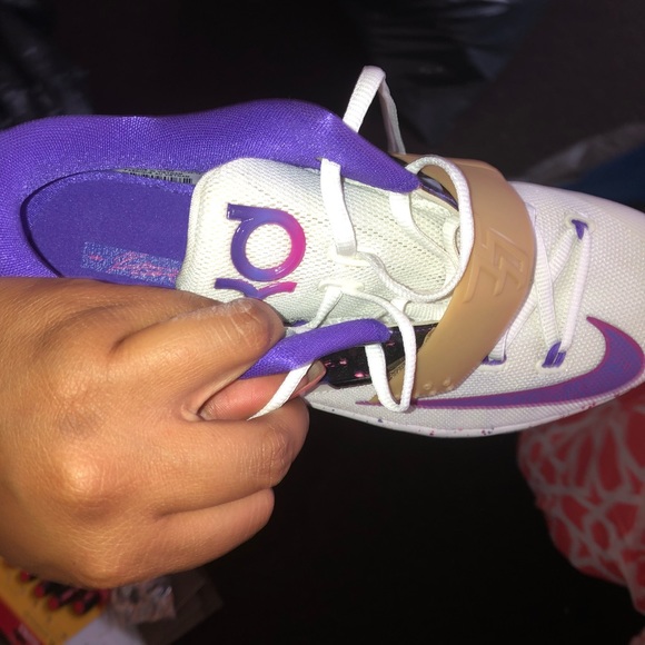 Peanut butter jelly KD sneakers (kids/women) - Picture 4 of 4